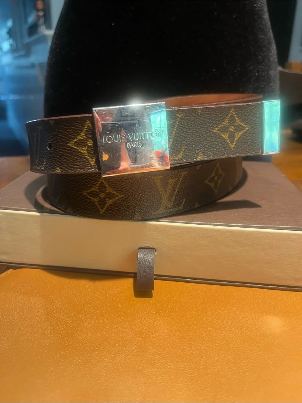 Louis Vuitton made closure